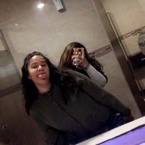 Meet your Posher, Lexy